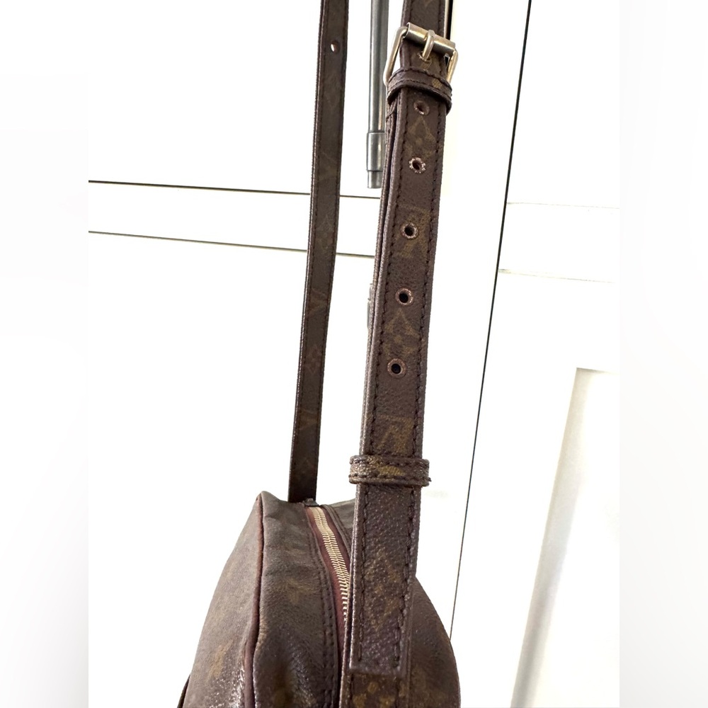 LOUIS VUITTON Vintage Monogram Nil-Style Crossbody Bag Very Good Vintage Cond - Picture 8 of 16